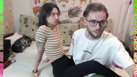 _by_double_sexy_miss_ online show from 1, 3, 2025