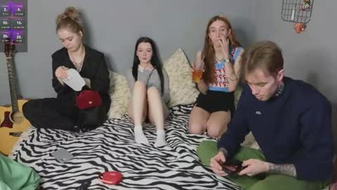 Snapshot of _by_double_sexy_miss_ chatting on 3, 4, 2026 _by_double_sexy_miss_ online show from 3, 4, 2026