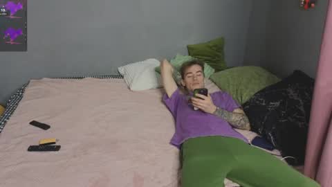 Snapshot of _by_double_sexy_miss_ chatting on 6, 4, 2026 _by_double_sexy_miss_ online show from 6, 4, 2026