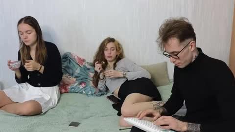 Snapshot of _by_double_sexy_miss_ chatting on 18, 4, 2026 _by_double_sexy_miss_ online show from 18, 4, 2026