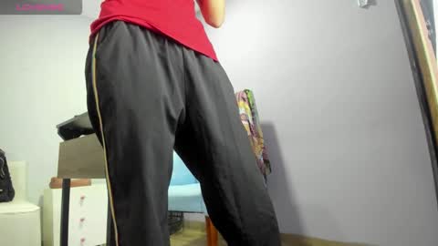  candy jade  online show from 8, 11, 2025