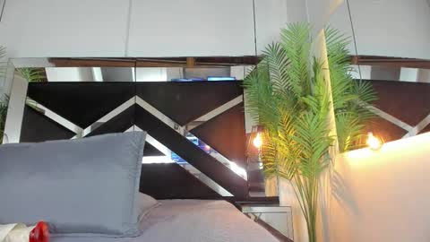 Candy online show from 29, 9, 2025