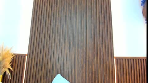 Shatta  Sara online show from 18, 2, 2025