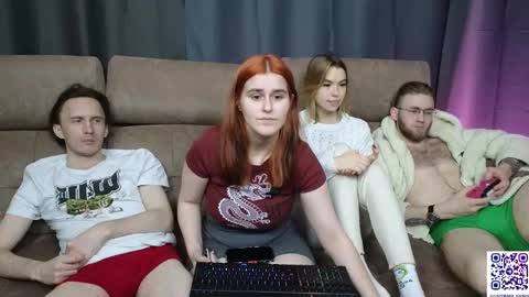 Snapshot of _capybara0_0 chatting on 5, 2, 2025 _capybara0_0 online show from 5, 2, 2025