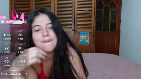 Snapshot of _caylee_ chatting on 12, 9, 2025 Antonella online show from 12, 9, 2025