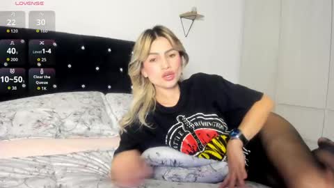 Snapshot of _cereza_ chatting on 3, 6, 2026 Bella online show from 3, 6, 2026