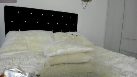 Snapshot of _cereza_ chatting on 8, 6, 2026 Bella online show from 8, 6, 2026
