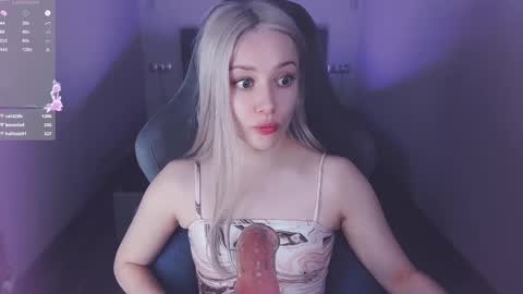 Snapshot of _chatur_babe chatting on 12, 2, 2025 Angelina online show from 12, 2, 2025