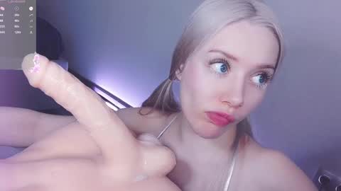 Snapshot of _chatur_babe chatting on 13, 2, 2025 Angelina online show from 13, 2, 2025