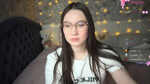 _chloe_miller_ online show from 20, 2, 2025