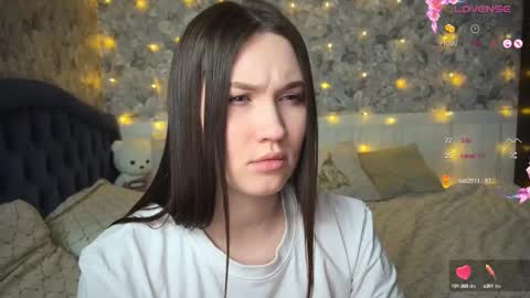 _chloe_miller_ online show from 28, 2, 2025