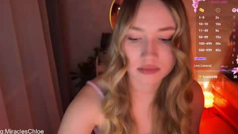 Snapshot of _chloe_miller_ chatting on 13, 4, 2026 _chloe_miller_ online show from 13, 4, 2026