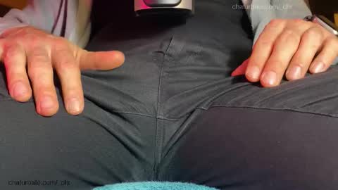 Snapshot of _chr chatting on 27, 11, 2025 Chris online show from 27, 11, 2025