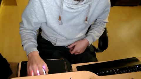  chris 87 online show from 18, 2, 2025