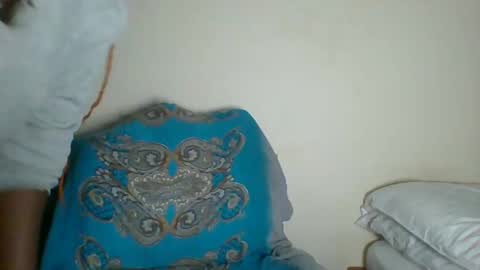 Snapshot of _clara01 chatting on 18, 1, 2025 clara online show from 18, 1, 2025