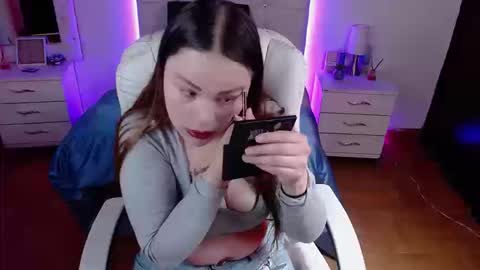 Cristal online show from 11, 9, 2025