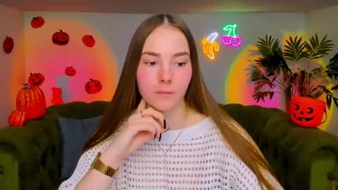 Erika online show from 5, 11, 2025