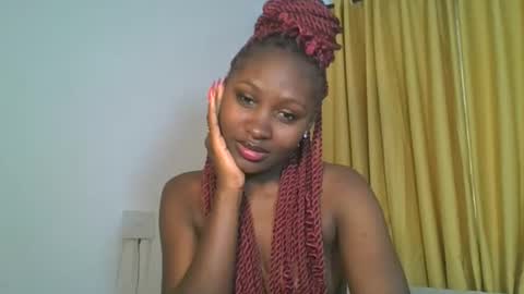 Snapshot of _cutestephanie chatting on 21, 11, 2025 STEPH online show from 21, 11, 2025