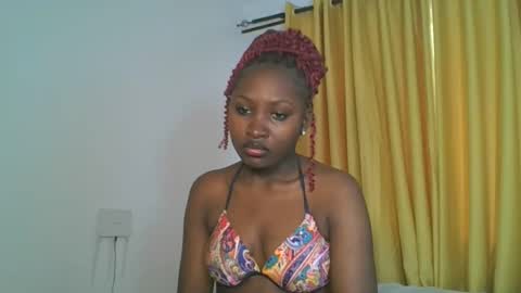 Snapshot of _cutestephanie chatting on 23, 11, 2025 STEPH online show from 23, 11, 2025