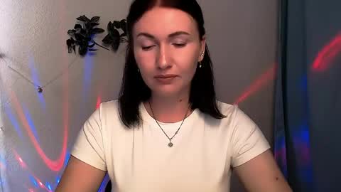 _cutie_and_shy_ online show from 7, 5, 2026