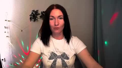 _cutie_and_shy_ online show from 8, 5, 2026