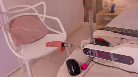 Dakota online show from 11, 3, 2025