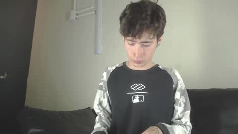 Snapshot of _dantfox_ chatting on 21, 9, 2025 Dante online show from 21, 9, 2025