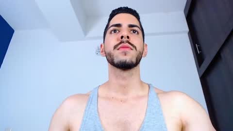 Snapshot of _davidwolf chatting on 15, 1, 2025 David online show from 15, 1, 2025