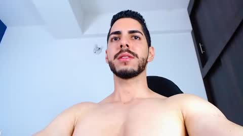 Snapshot of _davidwolf chatting on 19, 1, 2025 David online show from 19, 1, 2025