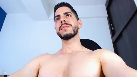 Snapshot of _davidwolf chatting on 1, 2, 2025 David online show from 1, 2, 2025