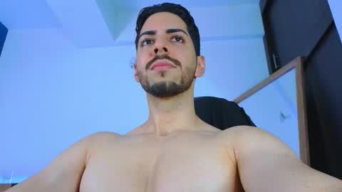 Snapshot of _davidwolf chatting on 28, 10, 2025 David online show from 28, 10, 2025