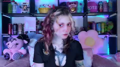 Snapshot of _devilbaby chatting on 25, 6, 2026 Kate online show from 25, 6, 2026