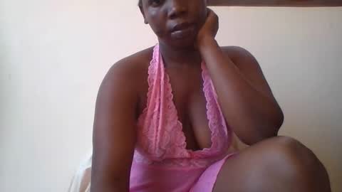 Snapshot of _diva001_ chatting on 19, 9, 2025 bigbootydiva online show from 19, 9, 2025