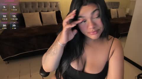 Snapshot of _dulcinea_1 chatting on 4, 10, 2025 Dulcinea online show from 4, 10, 2025