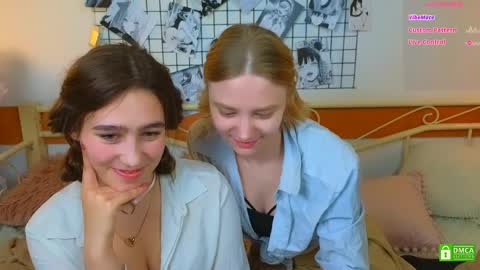Snapshot of _eliizabeth__ chatting on 6, 4, 2026 Lizzy online show from 6, 4, 2026