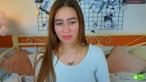 Snapshot of _eliizabeth__ chatting on 14, 4, 2026 Lizzy online show from 14, 4, 2026