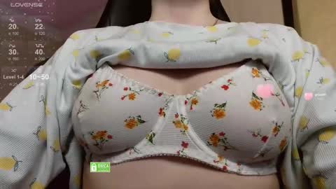 Snapshot of _elven_dreams__ chatting on 27, 3, 2026 chloue and Gretta online show from 27, 3, 2026