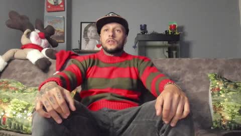 Snapshot of _emilio_escobar chatting on 24, 12, 2024 Emilio online show from 24, 12, 2024