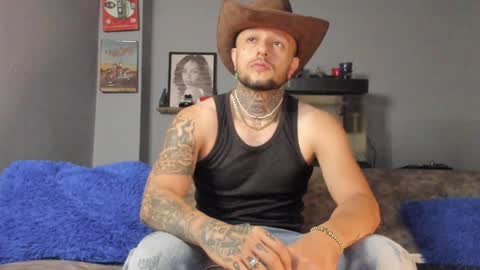 Snapshot of _emilio_escobar chatting on 24, 1, 2025 Emilio online show from 24, 1, 2025