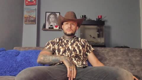 Snapshot of _emilio_escobar chatting on 26, 1, 2025 Emilio online show from 26, 1, 2025