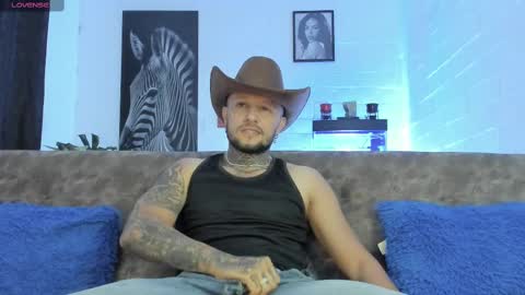 Snapshot of _emilio_escobar chatting on 14, 2, 2025 Emilio online show from 14, 2, 2025