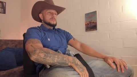 Snapshot of _emilio_escobar chatting on 24, 9, 2025 Emilio online show from 24, 9, 2025