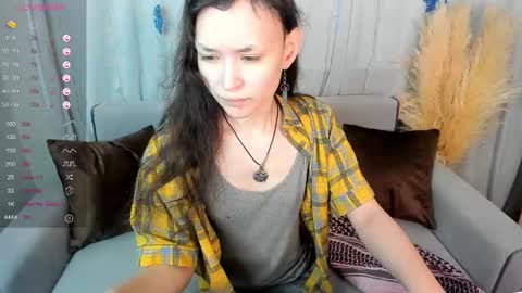 _emily__strike_ online show from 28, 12, 2024