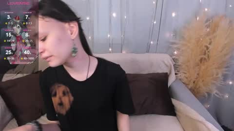 _emily__strike_ online show from 23, 1, 2025