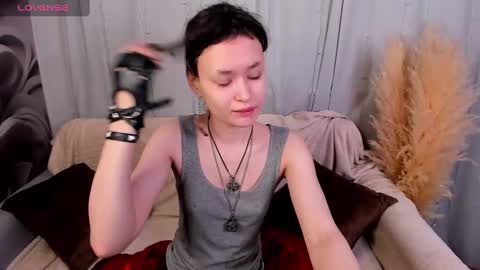 _emily__strike_ online show from 26, 1, 2025