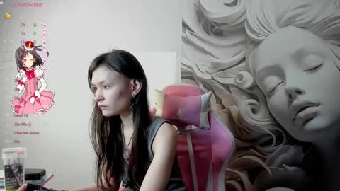 _emily__strike_ online show from 28, 1, 2025