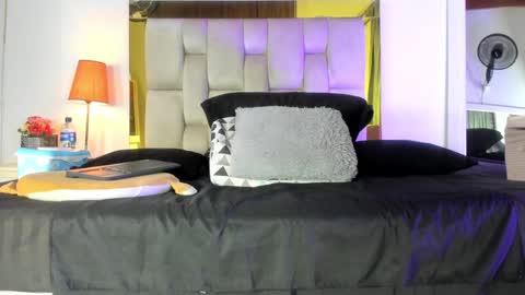 Snapshot of _emily_r chatting on 26, 12, 2024 Isabella online show from 26, 12, 2024