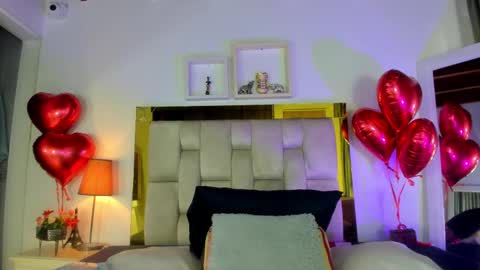 Snapshot of _emily_r chatting on 15, 2, 2025 Isabella online show from 15, 2, 2025