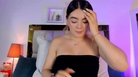 Snapshot of _emily_r chatting on 2, 2, 2026 Isabella online show from 2, 2, 2026