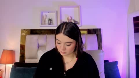 Snapshot of _emily_r chatting on 20, 2, 2026 Isabella online show from 20, 2, 2026